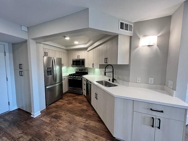 1st image of 7661 Beverly Blvd #245