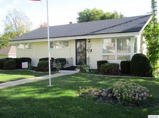 1240 Solon St, Dubuque, IA 52001