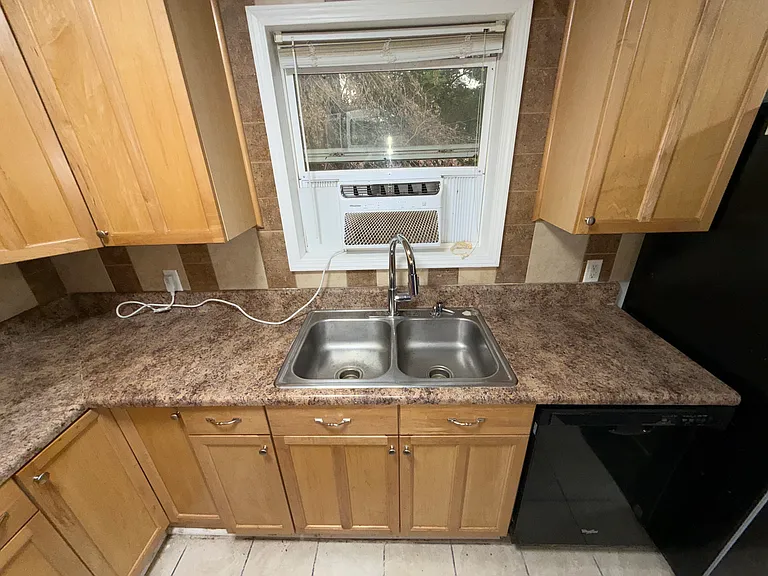 108 Old Grassdale Rd — Photo 24