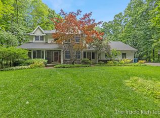 8550 Winter Forest Dr NE, Rockford, MI 49341