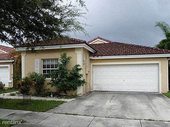 rb_photos_0004~G8K4M5L8_318371_635249570818036620_800x600