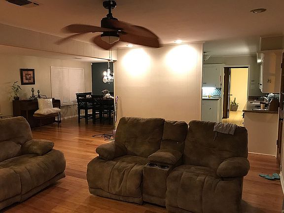 Awesome catnapper sofa set