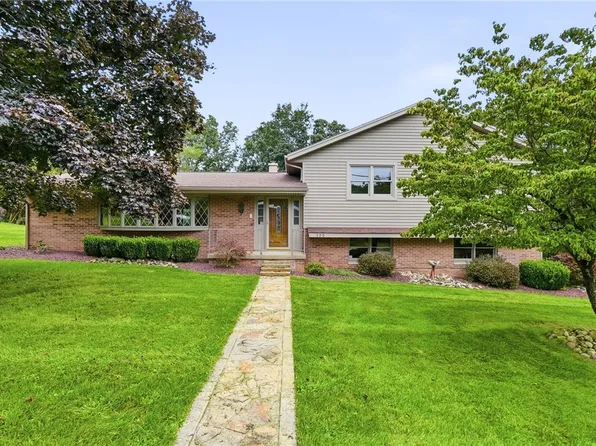 125 Crane Dr, Kittanning, PA 16201