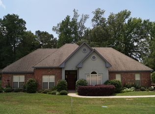 1159 Olivia Ln, Terry, MS 39170