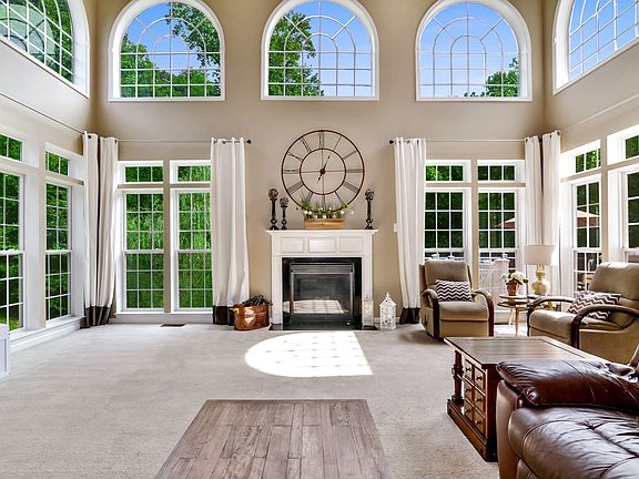 4th image of 7320 Great Mere Ct