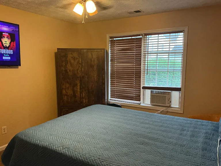 1562 Enchanted Forest Dr — Photo 11