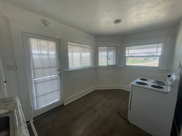1200 W Market Cir Unit 2, Salinas, CA 93901