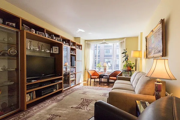 Rented by Citi Habitats | media 21