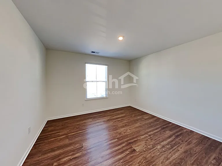 624 Hamilton Park Dr — Photo 19