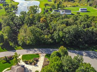 3885 W 150th Ct, Crown Point, IN 46307