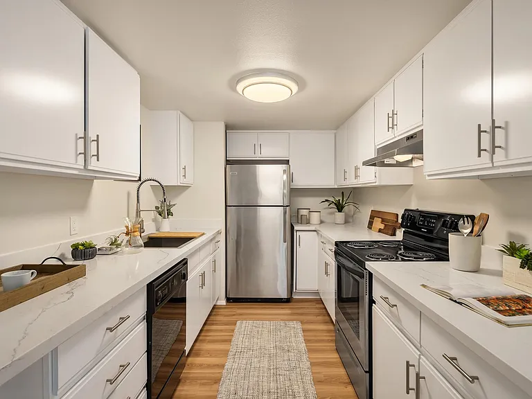 121 Wood Ave SW #B — Photo 15