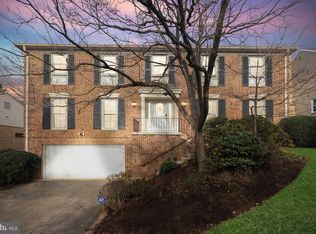 6625 Paxton Rd, Rockville, MD 20852
