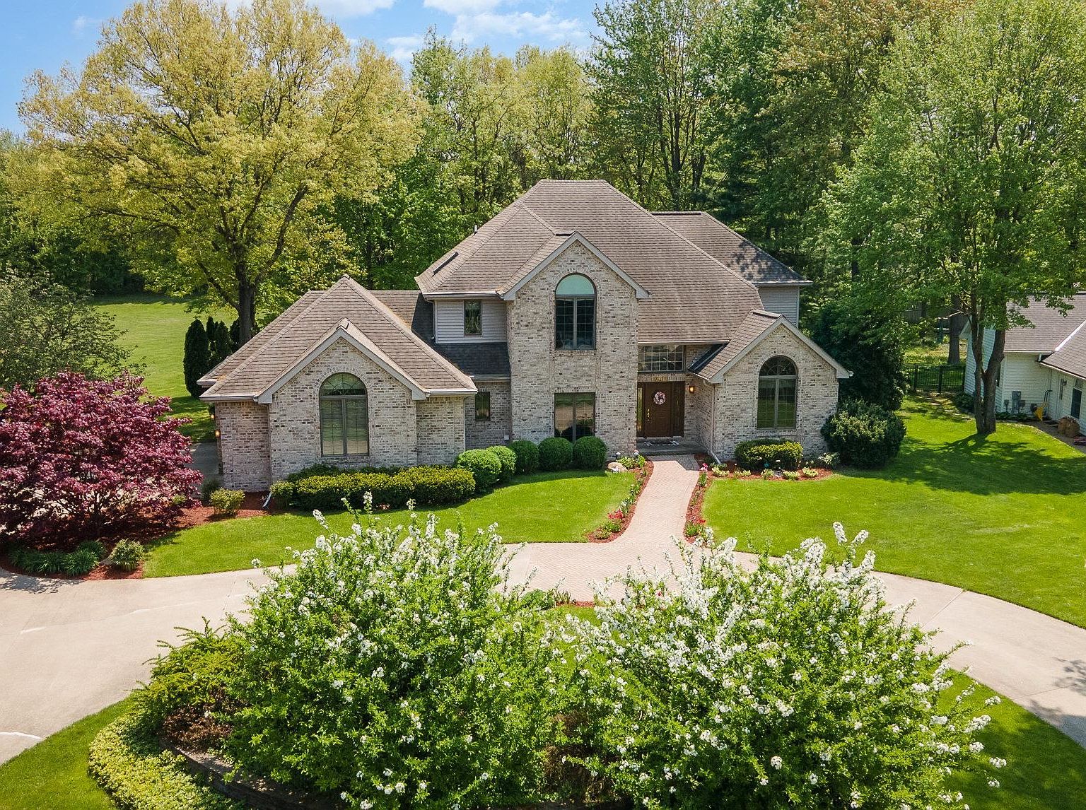 2403 Oakfield Dr, Midland, MI 48640 Zillow