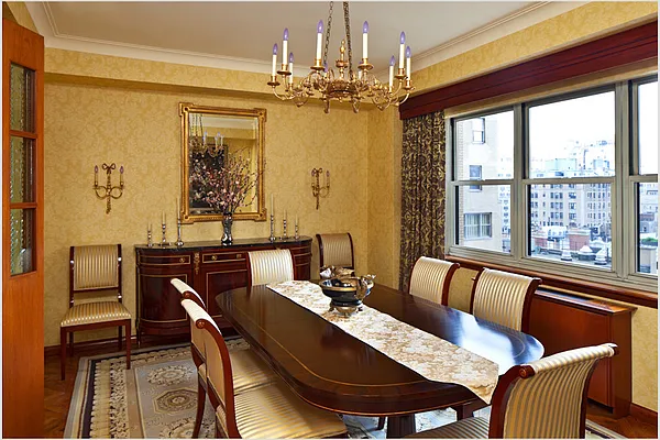 Sold by Stribling | media 4