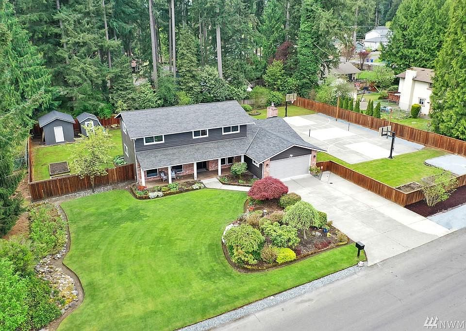 1st image of 7416 133rd Street Ct E