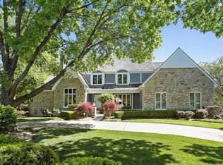 12617 Sherwood St, Leawood, KS 66209