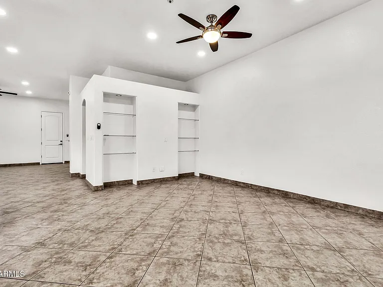 9379 E Windrose Dr — Photo 15