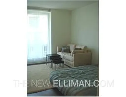 Rented by Douglas Elliman | media 33