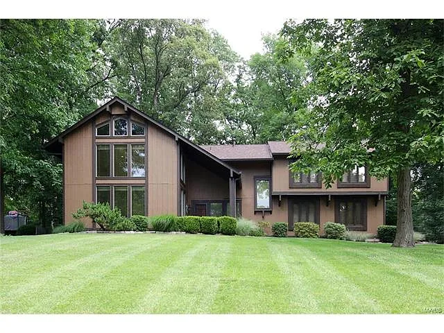 8 Saybridge Ct photo 1