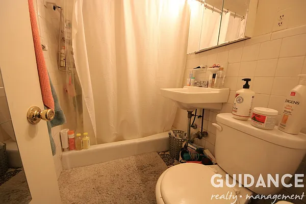 Rented by Guidance Realty Corp. | media 7