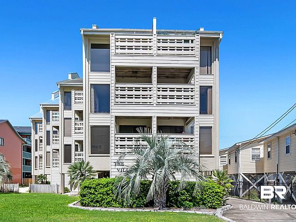 4th image of 1144 W Beach Blvd #5D