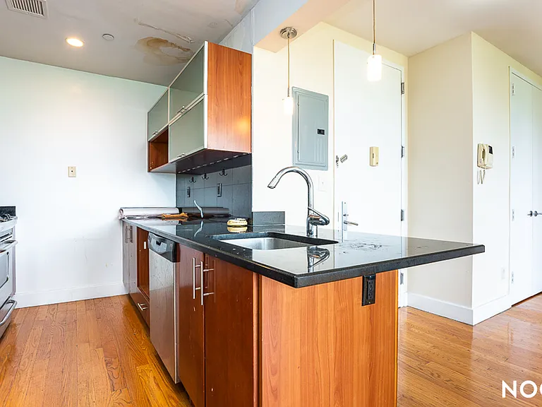 756 Myrtle Ave #4O — Photo 5
