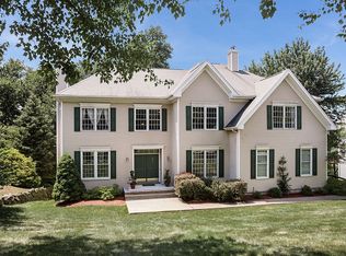 10 Almadera Dr, Wayne, NJ 07470