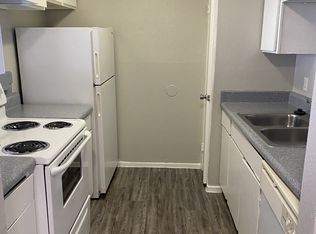 1709 W Schunior St #106, Edinburg, TX 78541