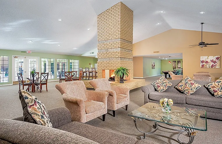 Shelter Cove Apartments — Photo 11