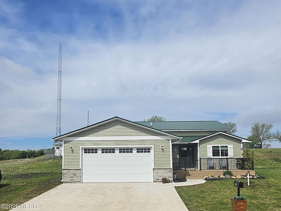 1st image of 806 Hillside Dr