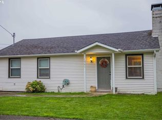 1961 Madrona St, North Bend, OR 97459