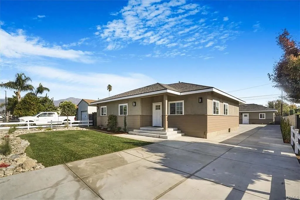 4 bed, 1675 sqft, $3,800 — Photo 1