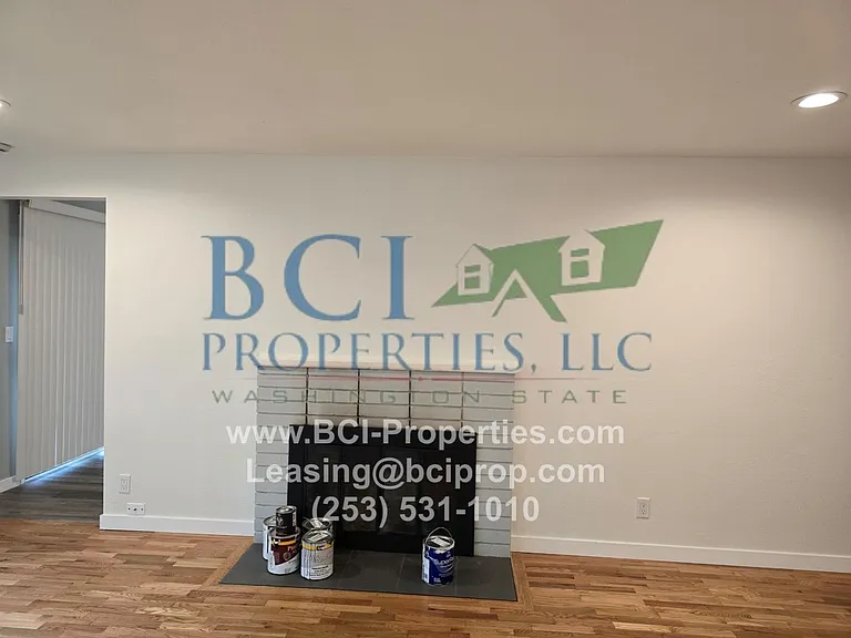 8811 Forest Ave SW — Photo 11
