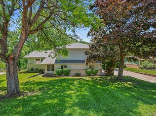 1457 W Avon Rd, Rochester Hills, MI 48309