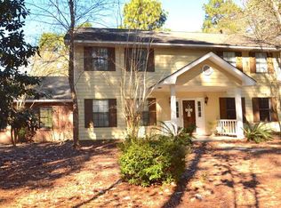 14 Magellan Rd, Hattiesburg, MS 39402