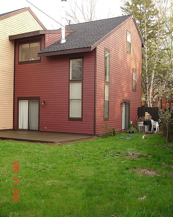 2nd image of 14 Lilac Ct
