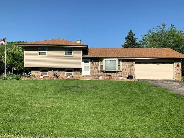 2N167 La Londe Ave photo 1