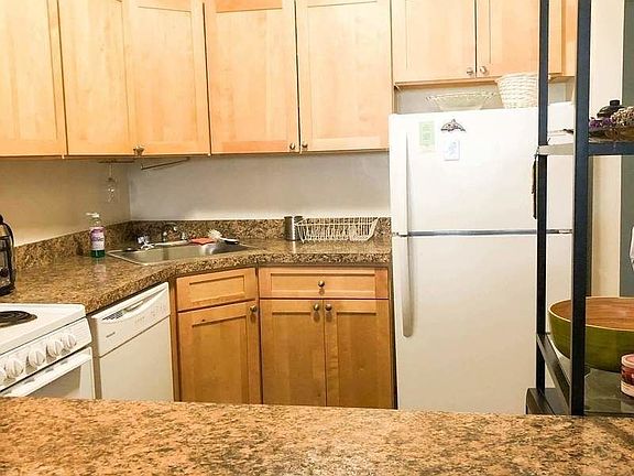 4th image of 339 E 90th St #M6