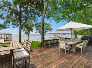 129 Peninsula Point Ter, Mabank, TX 75156