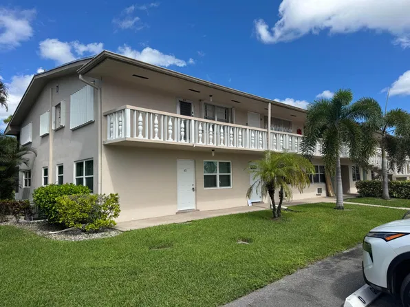 49 Hastings D, West Palm Beach, FL 33417