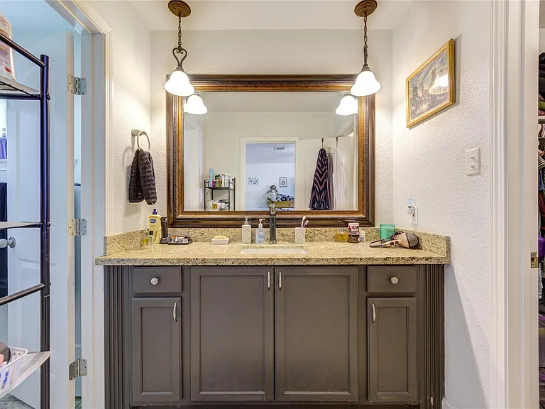 24522 Glen Loch Dr — Photo 31