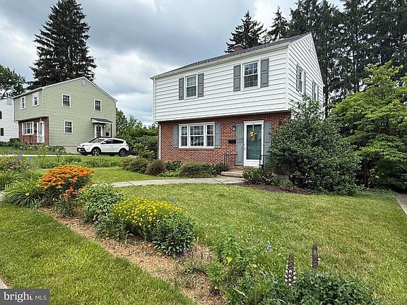 4th image of 1206 Longford Rd