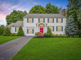 5 Dunbar St, Chatham, NJ 07928