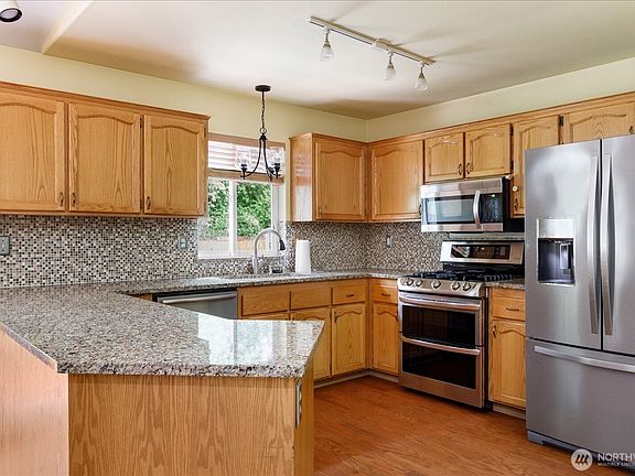 5th image of 2301 SW Rosario Place
