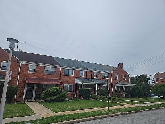 3rd image of 1705 Northbourne Rd