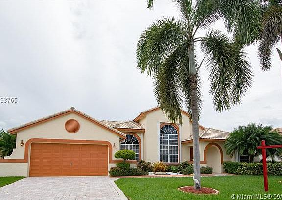 3rd image of 2743 E Abiaca Cir