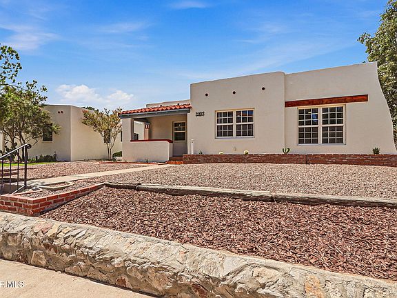 3rd image of 2037 Crescent Cir