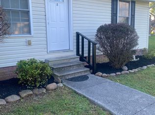 2904 Boyds Creek Hwy APT 2, Sevierville, TN 37876