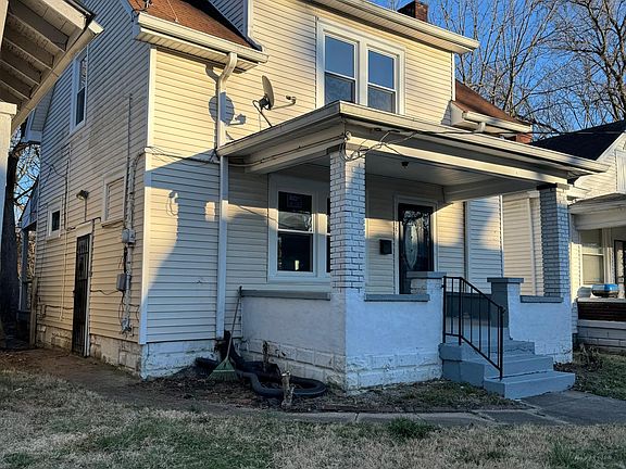 3rd image of 827 S 36th St
