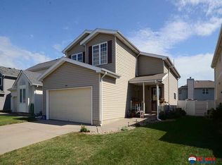 1011 Donnie Ct, Lincoln, NE 68522